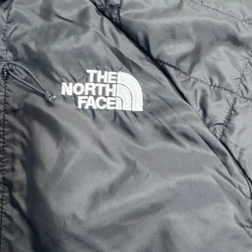 The North Face Men Circaloft Jacket Black‎ Full Zip Quilted Insulated Packable S
